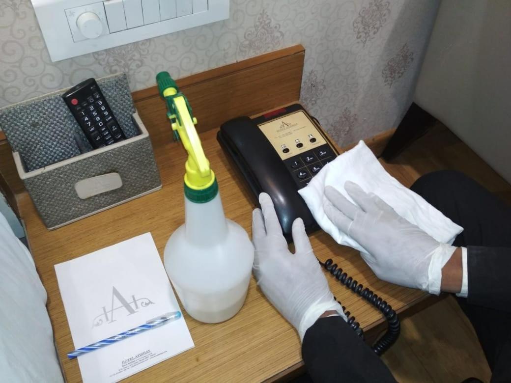 Hotel Atishay Бопал Екстериор снимка